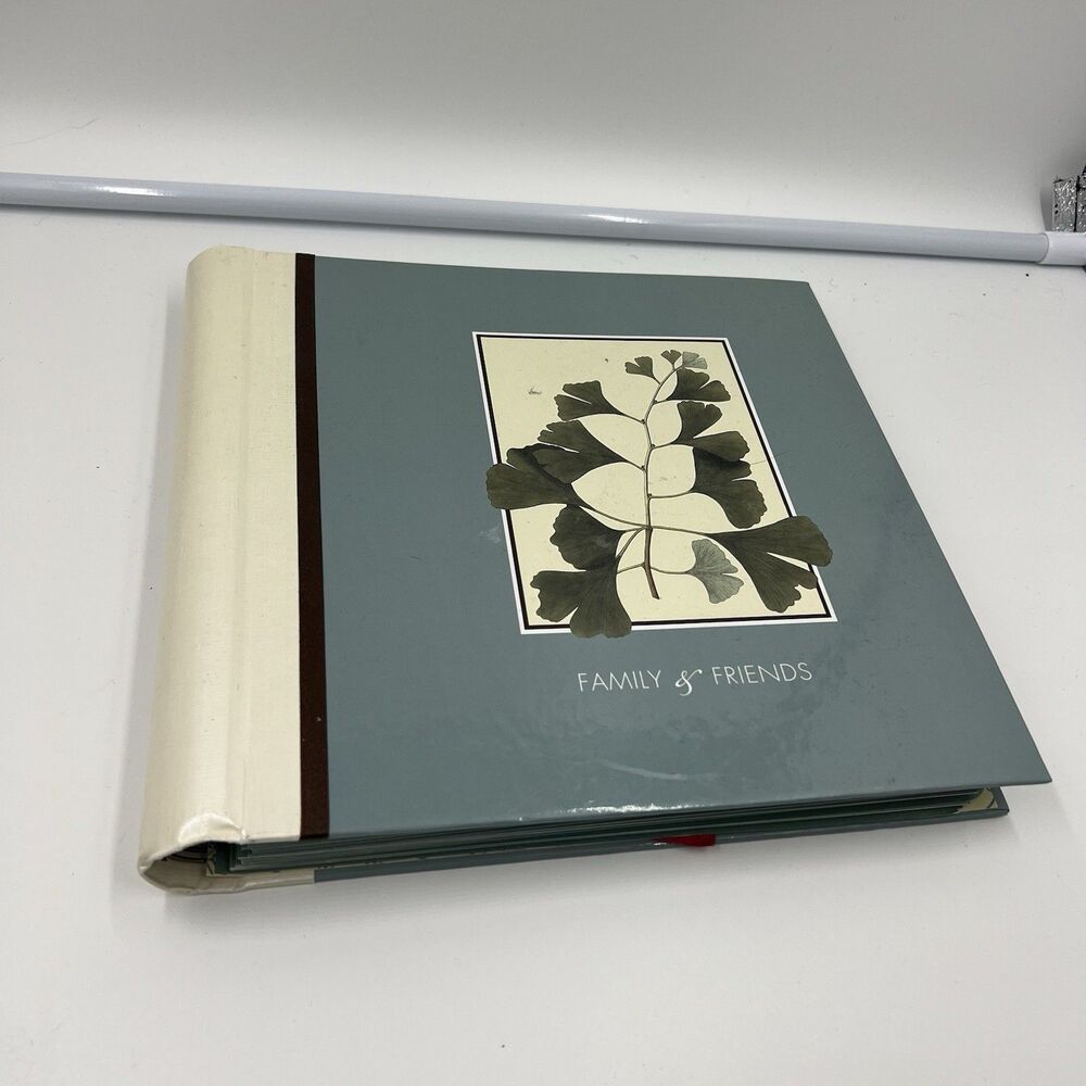 VTG New Seasons Spring Bouquet Deluxe Greeting Card Organizer & Address Book